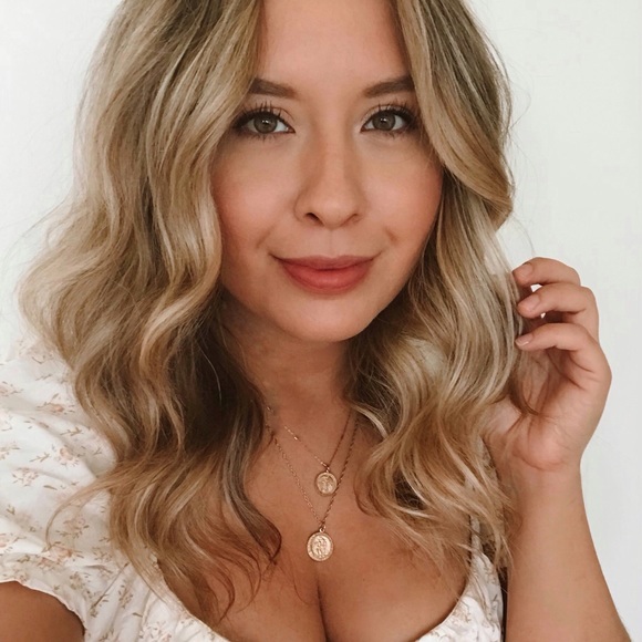 Meet your Posher, Teresa - Picture 1 of 1